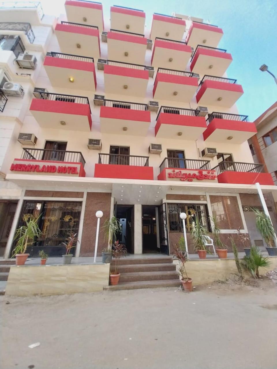 Merry Land Hotel & Roof Top Nile Restaurant Luxor Ngoại thất bức ảnh