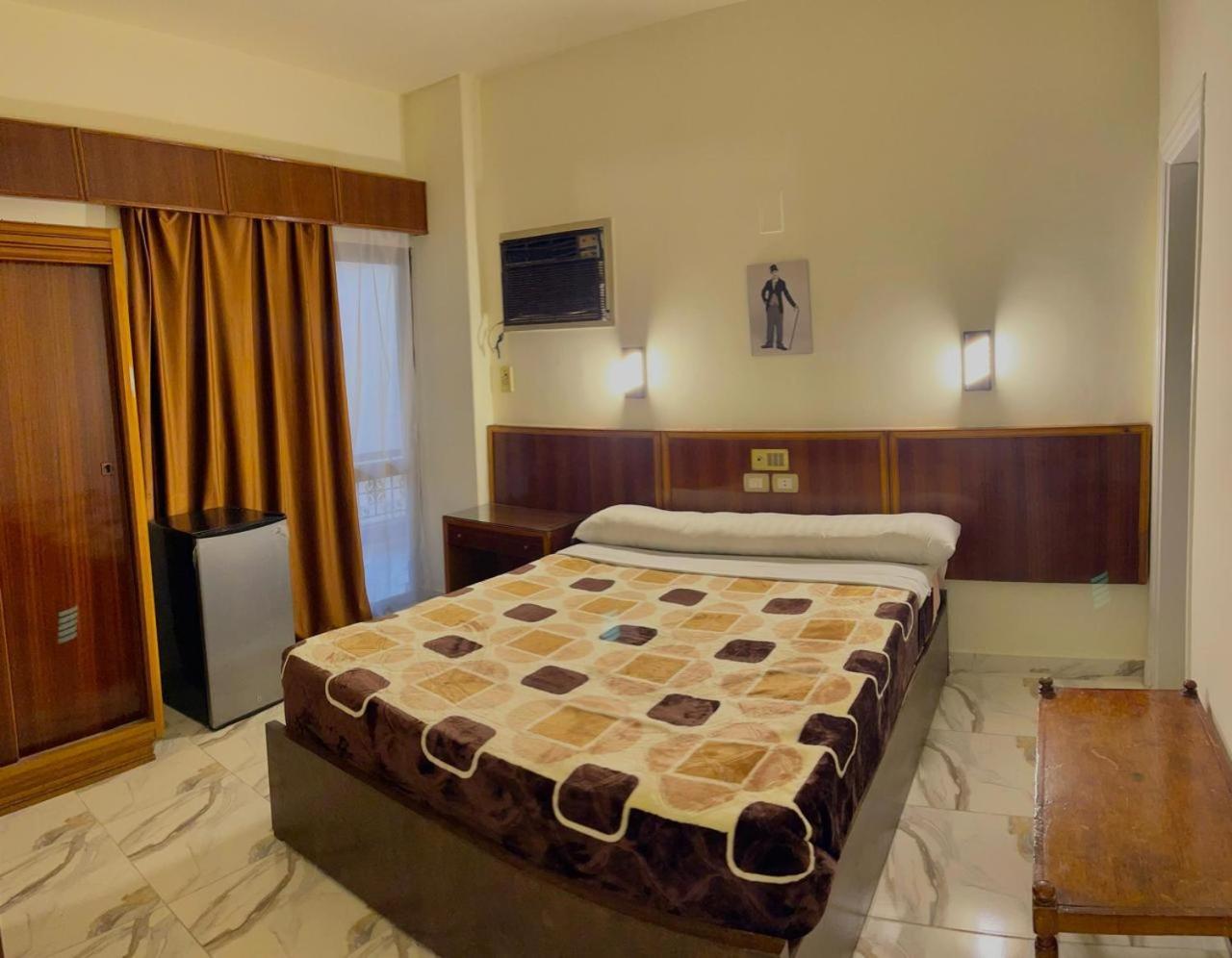 Merry Land Hotel & Roof Top Nile Restaurant Luxor Ngoại thất bức ảnh